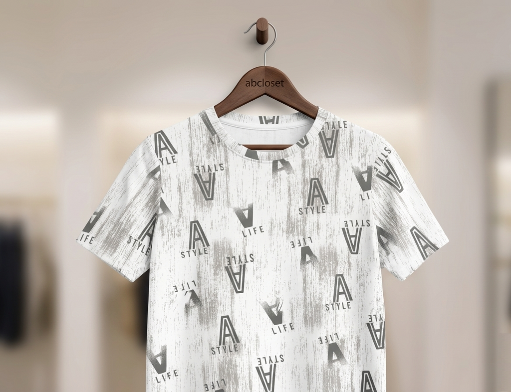 Half sleeve T-shirt