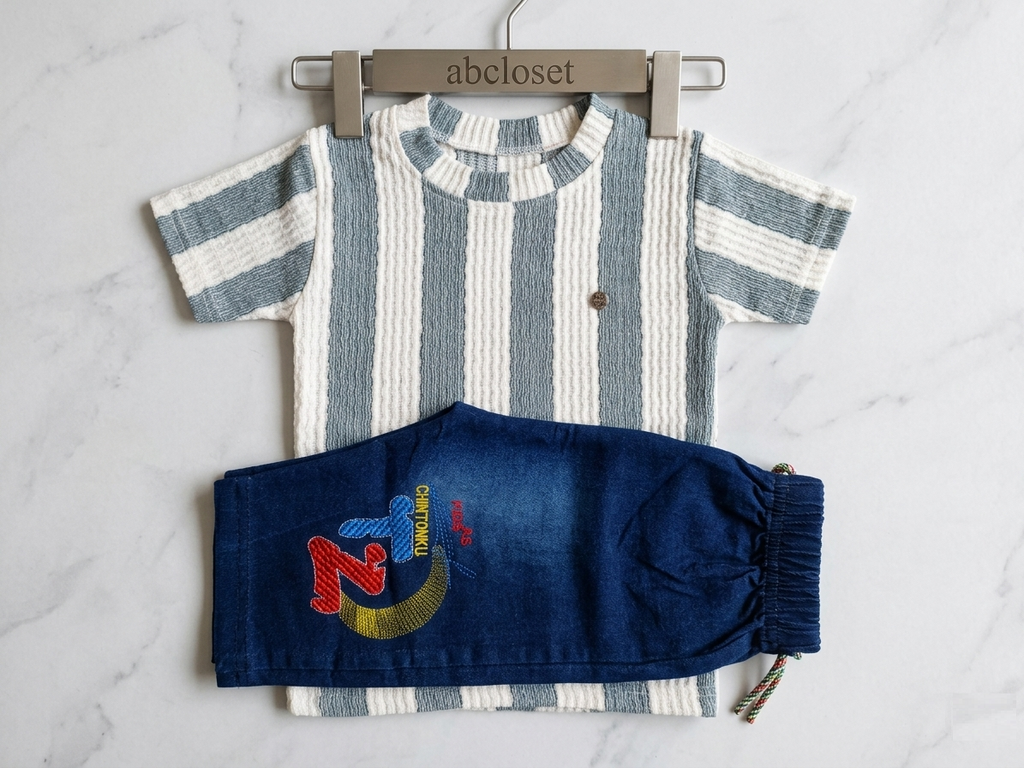 Short Sleeve Seersucker t-shirt and shorts