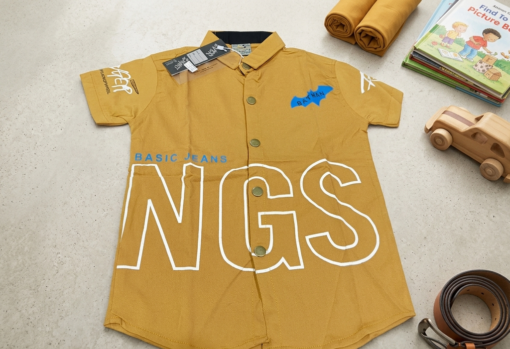 short-sleeve button-down shirt